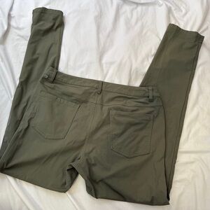 Lululemon ABC slim fit pant 34L